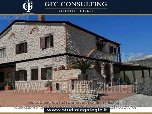 Appartamento in vendita di 282 m² in Via Cornazzano
