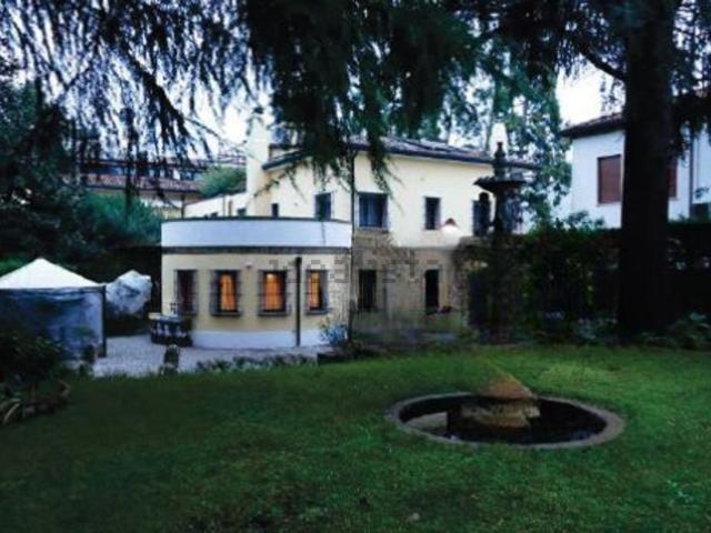 Appartamento in vendita di 282 m² in Via dei Mille, 12