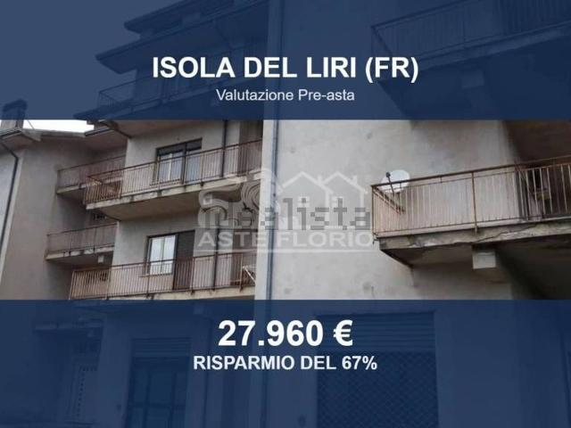 Appartamento in vendita di 284 m² in Via Fontechiari