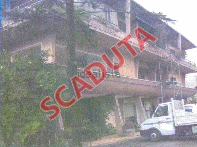 Appartamento in vendita di 284 m² in Via Stazione
