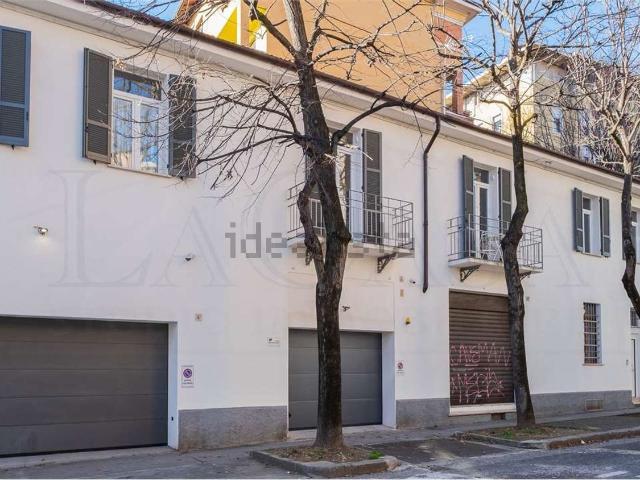 Appartamento in vendita di 284 m² in Viale Italia