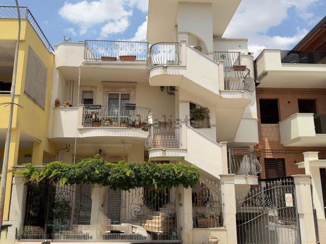 Appartamento in vendita di 285 m² in Via Eduardo de Filippo