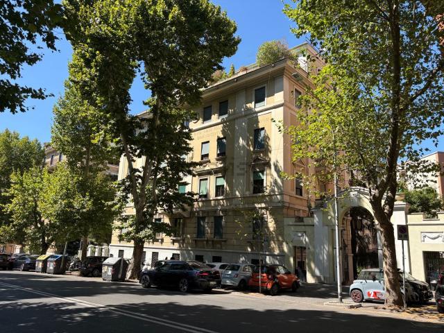 Appartamento in vendita di 285 m² in Viale Parioli, 60
