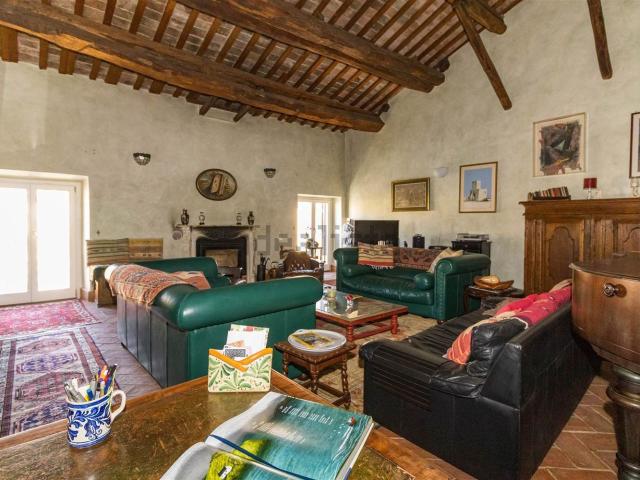Appartamento in vendita di 286 m² in Via Riosole, 4