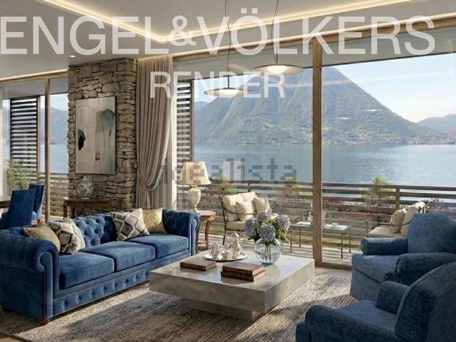Appartamento in vendita di 288 m² in Via Statale Regina, 7