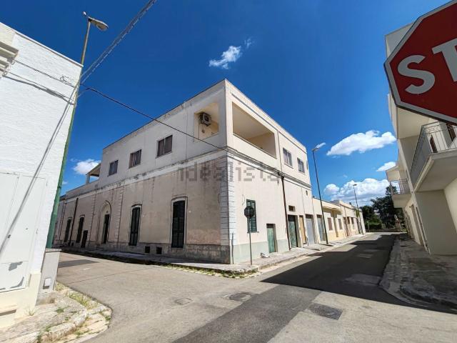 Appartamento in vendita di 288 m² in Via Ten Stasi, 33