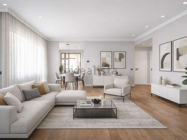 Appartamento in vendita di 289 m²