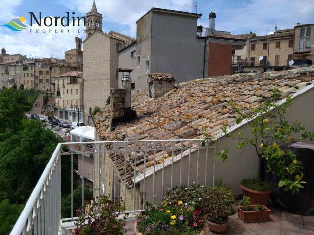Appartamento in vendita di 289 m²