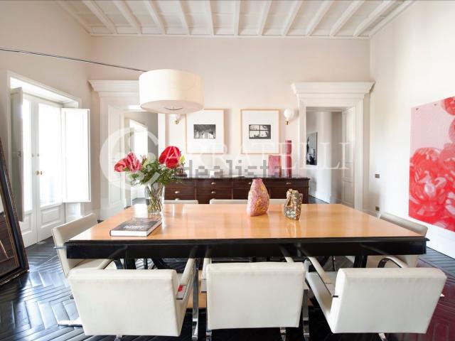 Appartamento in vendita di 290 m² in Via Garibaldi