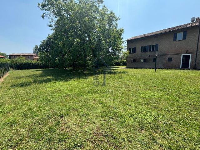 Appartamento in vendita di 290 m² in Via Vittorio Veneto