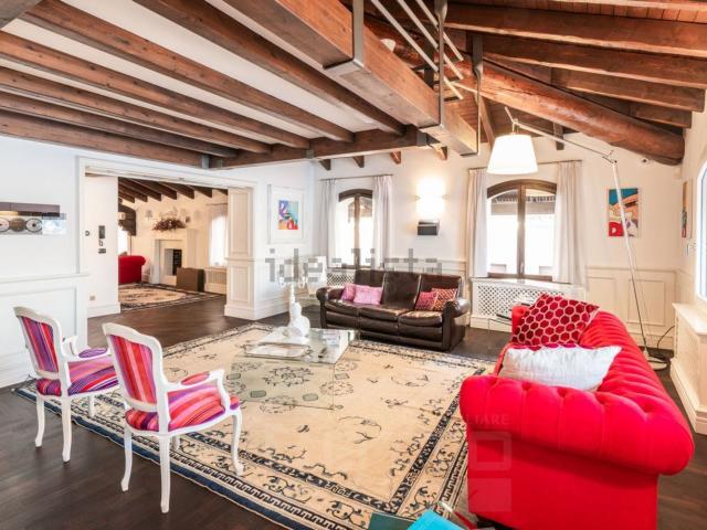 Appartamento in vendita di 290 m² in Corso Guglielmo Marconi, 73