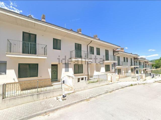 Appartamento in vendita di 293 m² in Via Cairoli