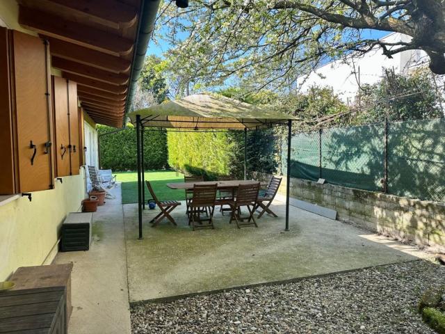 Appartamento in vendita di 293 m² in Via Sottomarina