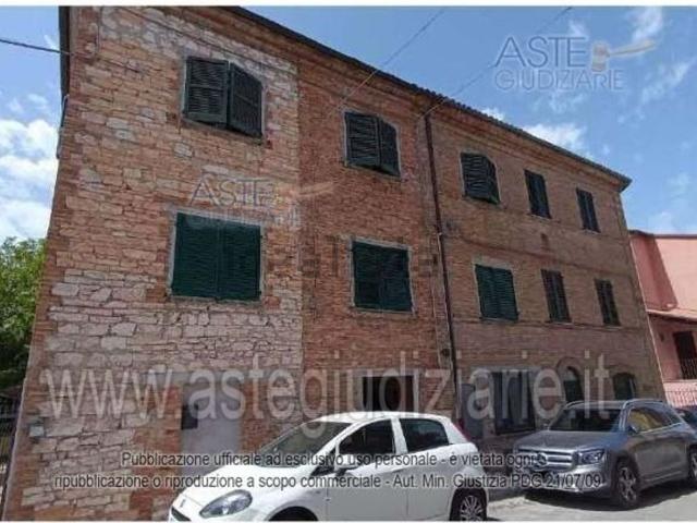 Appartamento in vendita di 295 m² in Via Chillemi Giuseppe, 30