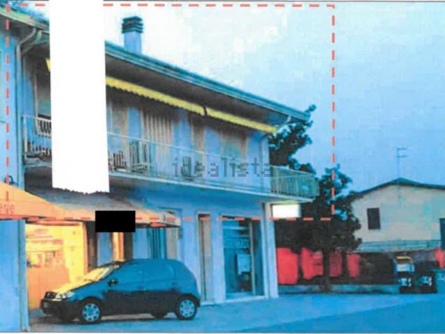 Appartamento in vendita di 295 m² in Via Desman