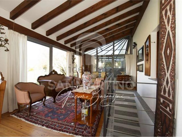 Appartamento in vendita di 295 m² in Via Papa Giovanni XXIII