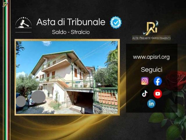 Appartamento in vendita di 296 m² in Via Serra, 61
