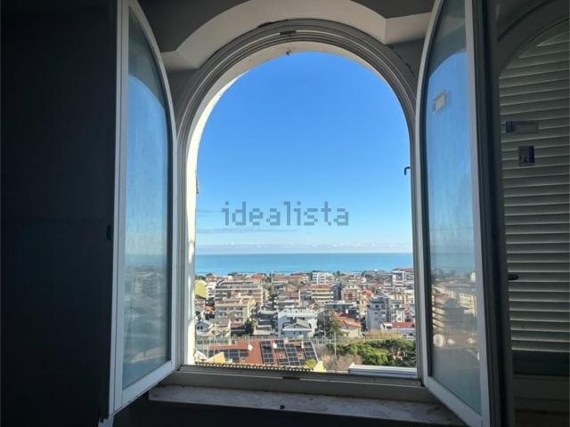 Appartamento in vendita di 297 m² in Strada Zanni, 30
