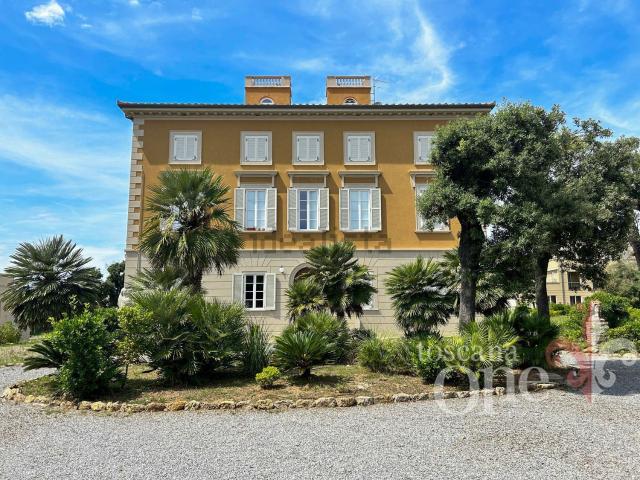 Appartamento in vendita di 298 m² in Viale di Antignano