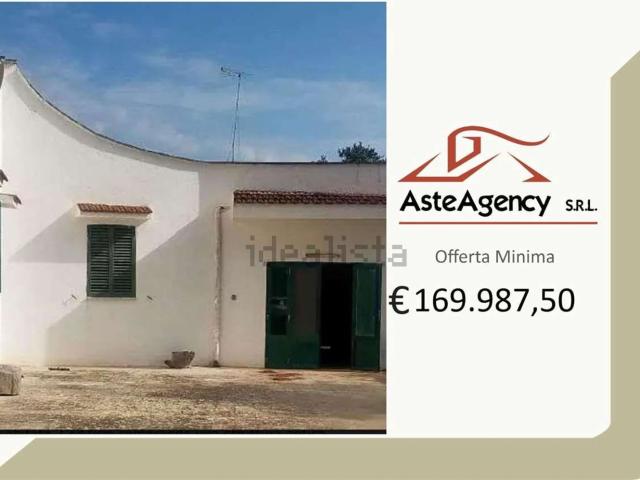 Appartamento in vendita di 298 m² in Contrada Rosara