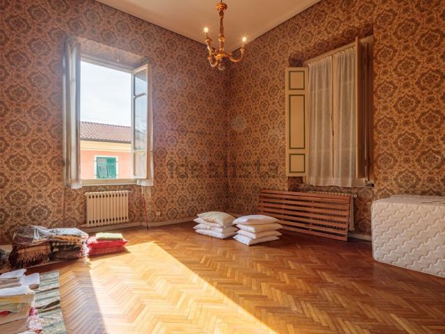 Appartamento in vendita di 300 m² in Via Cavour