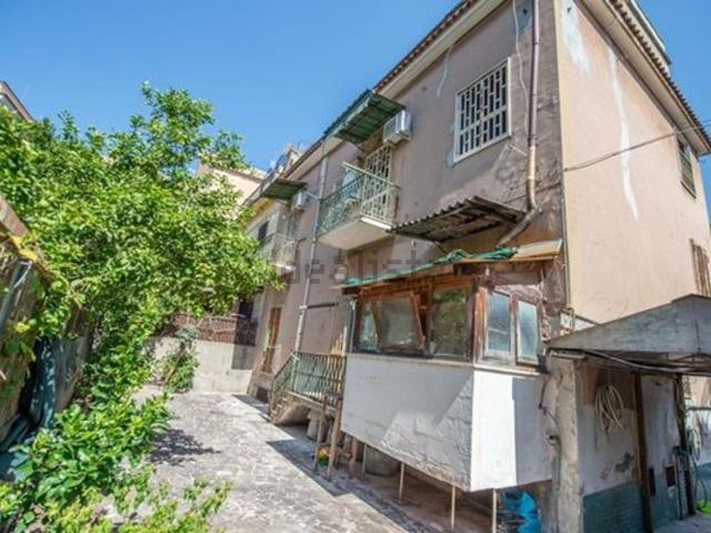 Appartamento in vendita di 300 m² in Via Carlo de Marco