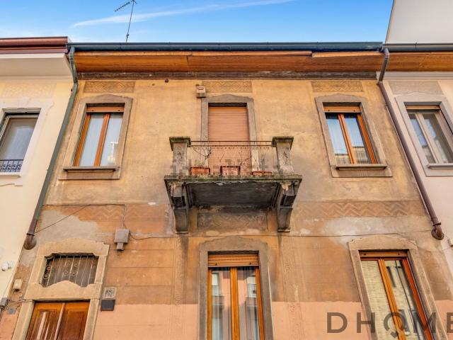 Appartamento in vendita di 300 m² in Via Azzo Carbonera, 14