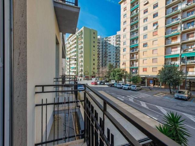 Appartamento in vendita di 300 m² in Via Bruno Buozzi