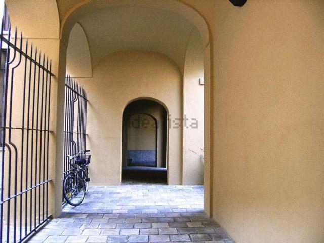 Appartamento in vendita di 300 m² in Via Goffredo Mameli