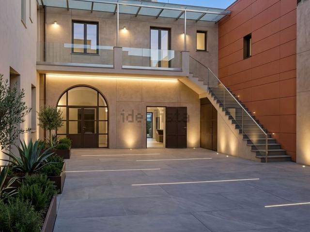 Appartamento in vendita di 300 m² in Via Giuseppe Verdi