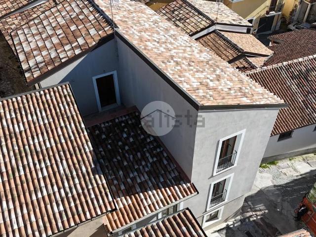 Appartamento in vendita di 300 m² in Via del Corso, 1