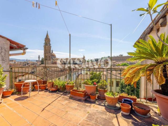 Appartamento in vendita di 300 m² in Via Sant&apos Agostino, 14