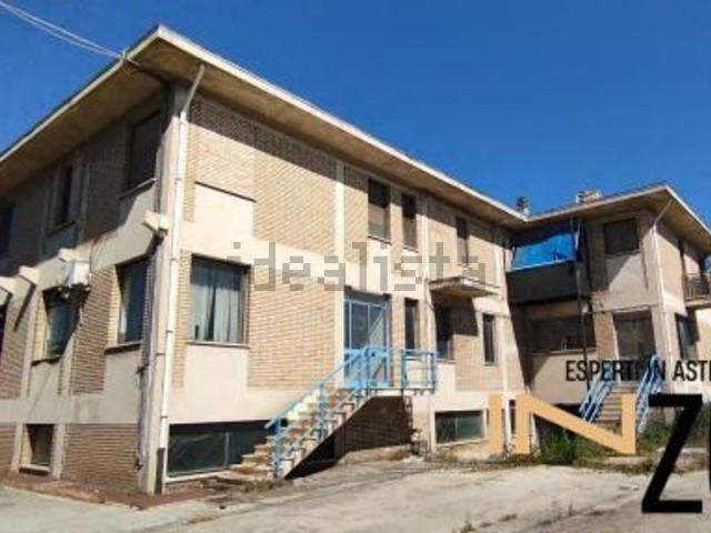 Appartamento in vendita di 300 m² in Via Roma, 391