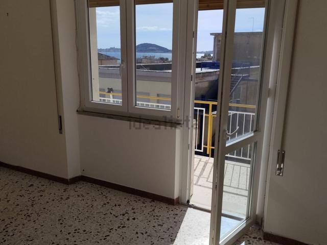 Appartamento in vendita di 300 m² in Via Virgilio