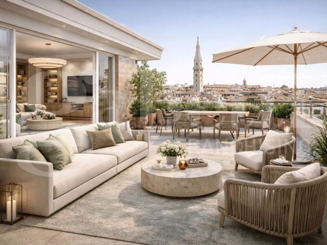 Appartamento in vendita di 300 m² in Viale J. Barozzi, 71