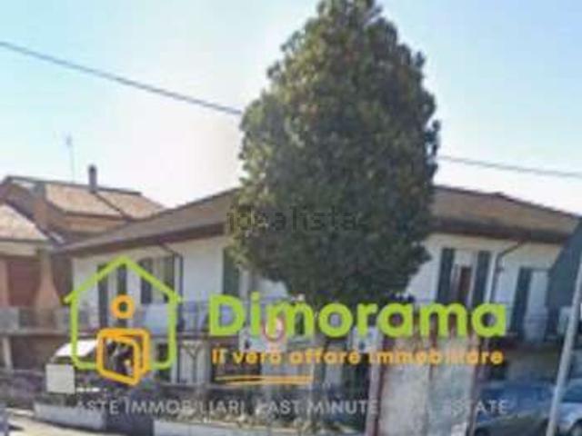 Appartamento in vendita di 301 m² in Via Emilia, 396