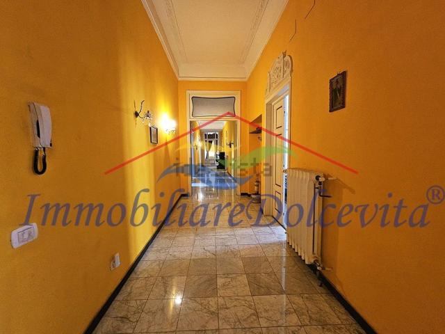 Appartamento in vendita di 302 m² in Via Jacopo Nardi, 20