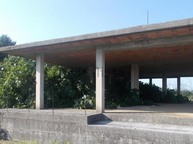 Appartamento in vendita di 303 m² in Via Felice Cavallotti