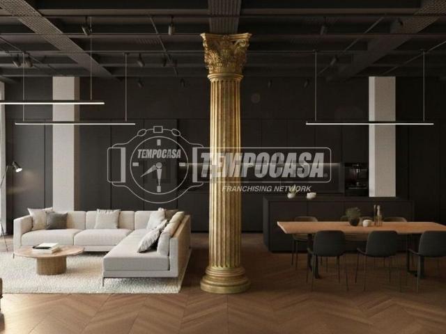 Appartamento in vendita di 304 m² in Via Francesco Crispi, 63