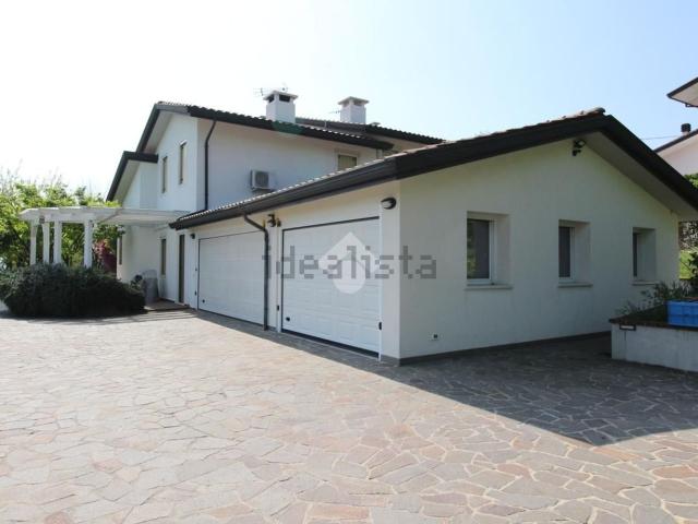 Appartamento in vendita di 305 m² in Via Broggia, 20