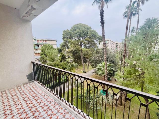 Appartamento in vendita di 305 m² in Viale Scala Greca