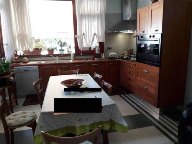Appartamento in vendita di 306 m² in Via della Cultura, 17