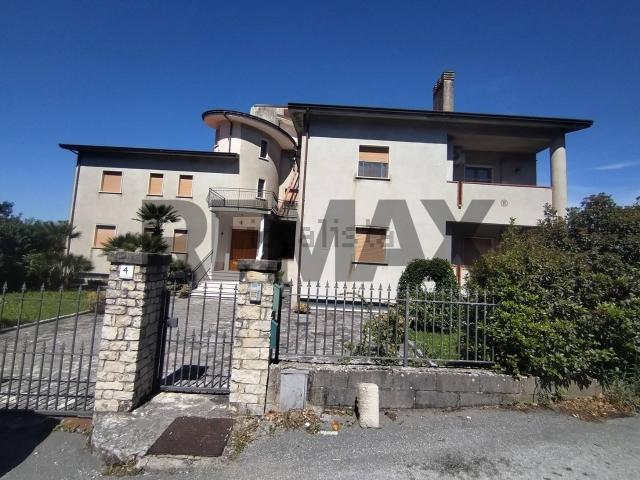 Appartamento in vendita di 307 m²