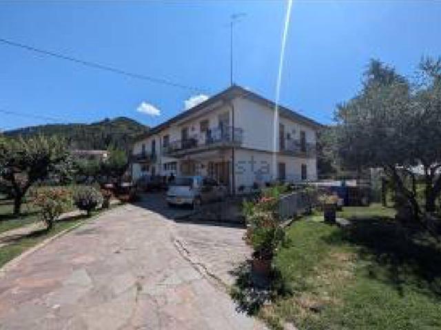 Appartamento in vendita di 307 m² in Via Pier Paolo Pasolini