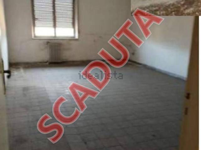 Appartamento in vendita di 307 m² in Via Rocco Scotellaro