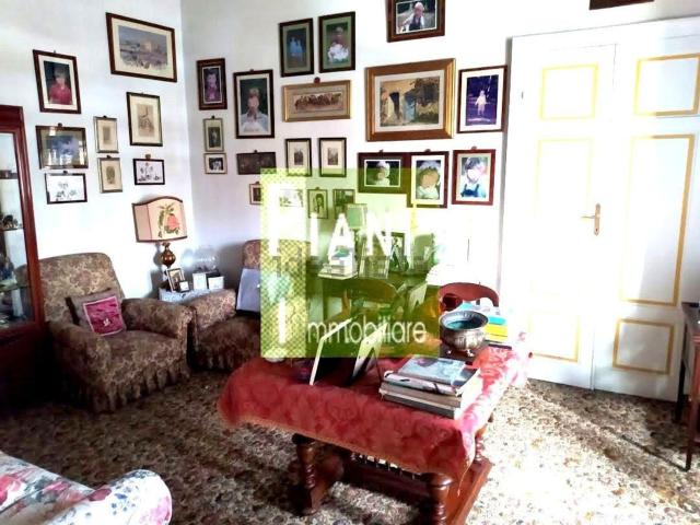 Appartamento in vendita di 308 m²