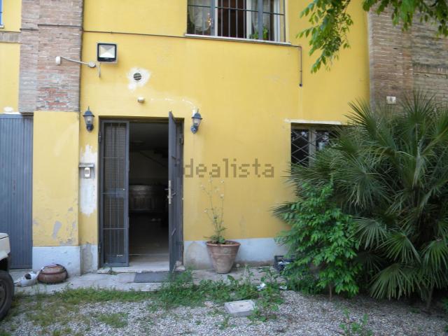 Appartamento in vendita di 309 m² in Via Daria Malaguzzi, 8