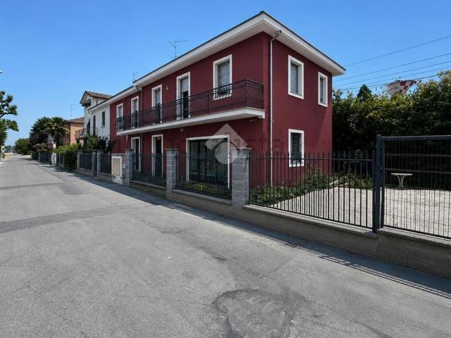 Appartamento in vendita di 30 m² in Via Al Taro, 38
