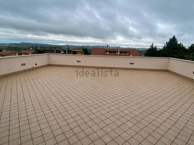 Appartamento in vendita di 310 m² in Via Montecoccio, 6