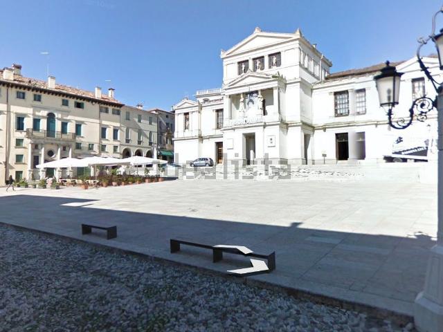 Appartamento in vendita di 310 m² in Piazza Giovanni Battista Cima